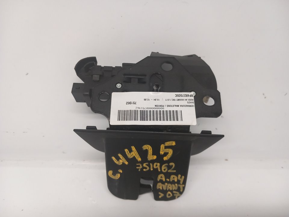 AUDI A4 B7/8E (2004-2008) Замок крышки багажника 8P4827505C 22743047