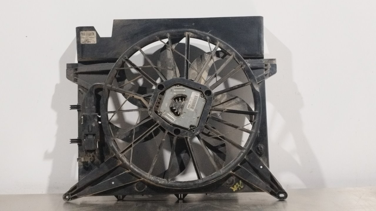 VOLVO XC90 1 generation (2002-2014) Difūzoriaus ventiliatorius 1137328116 24893282