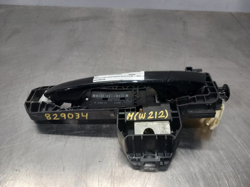 MERCEDES-BENZ E-Class W212/S212/C207/A207 (2009-2016) Наружная ручка задней левой двери A2047602134 24937832