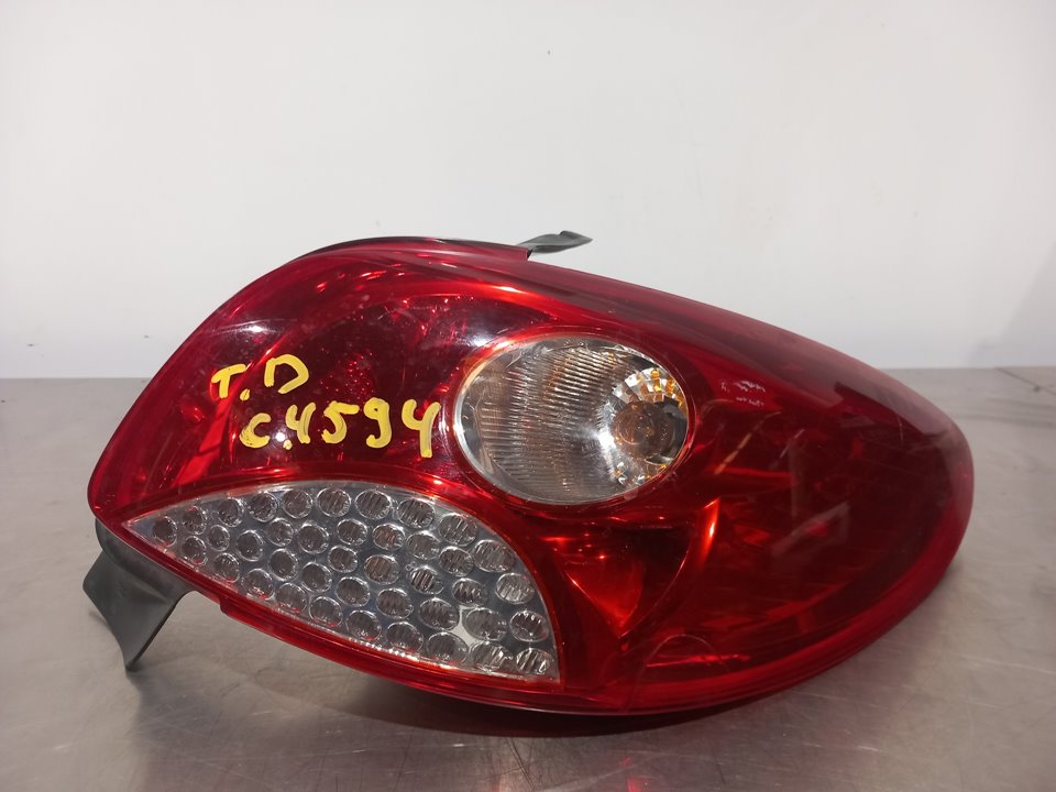 PEUGEOT 206 2 generation (2009-2013) Rear Right Taillight Lamp 9685618180 24922068