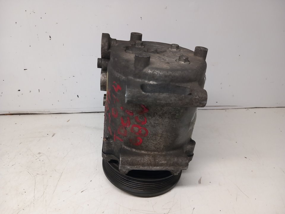 FORD Fiesta 5 generation (2001-2010) Air Condition Pump 8V5119D629DF 24908081