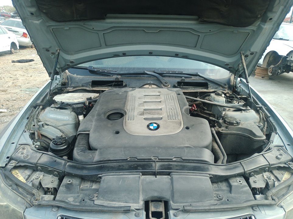 BMW 3 Series E90/E91/E92/E93 (2004-2013) Televizoriaus komplektas (radiatorių panelė) 22760652