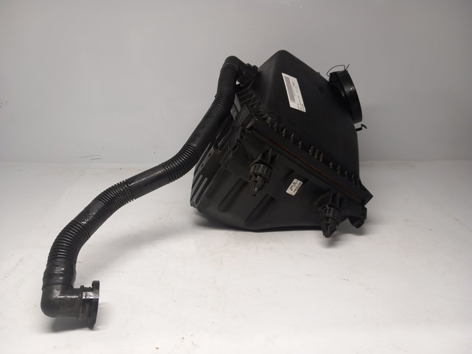 AUDI A4 B7/8E (2004-2008) Other Engine Compartment Parts 06C133835C 24912612