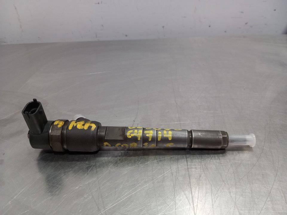 RENAULT Fuel Injector 0445110083 25746486