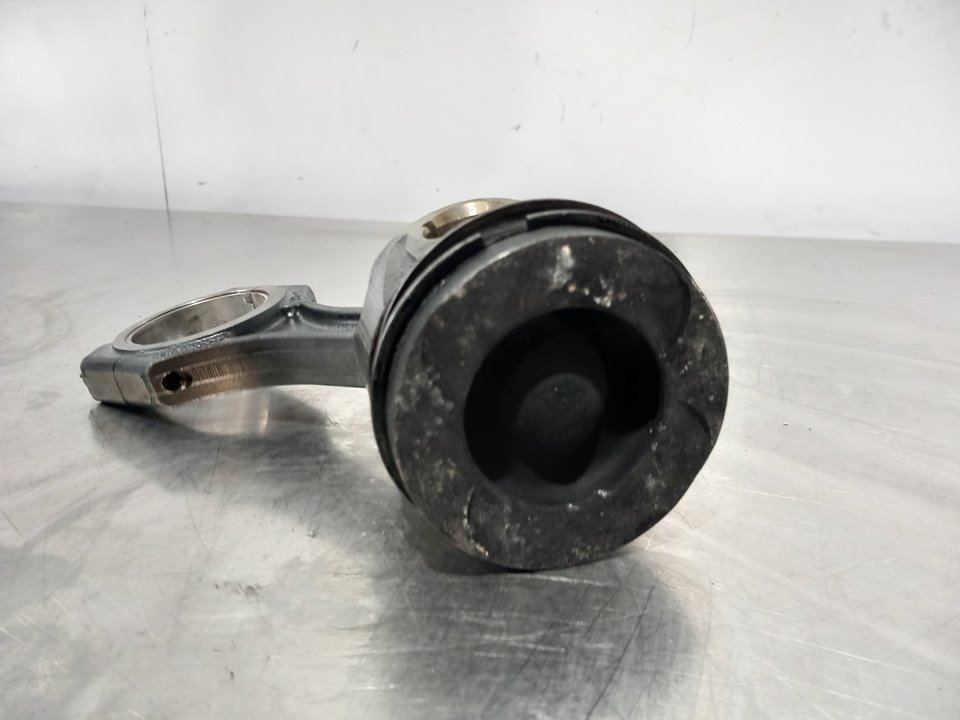 MERCEDES-BENZ Vito W639 (2003-2015) Connecting Rod 24914902