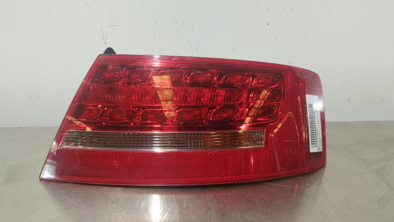 AUDI A5 8T (2007-2016) Rear Right Taillight Lamp 8T0945096D 25896429