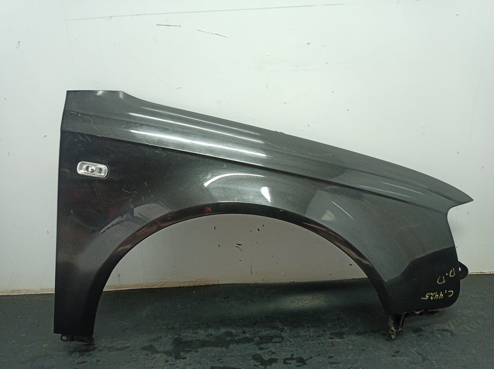 AUDI A4 B7/8E (2004-2008) Front Right Fender N1.Z3 22743046