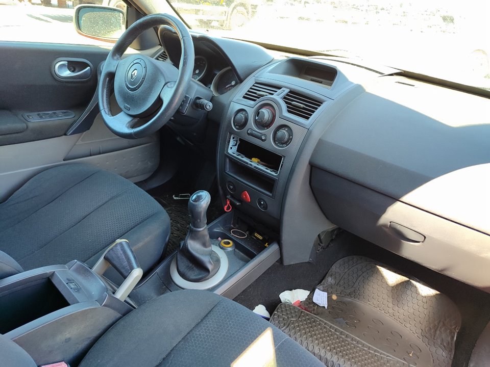 RENAULT Megane 2 generation (2002-2012) Comutator geam ușă stânga față 156018070 24933767