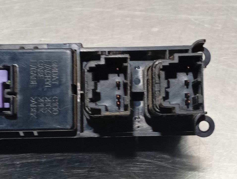 Commande autoradio 10HM-G 96628249 de Chevrolet Captiva (c100, c140) 2006-0 230 CV - pieza usada