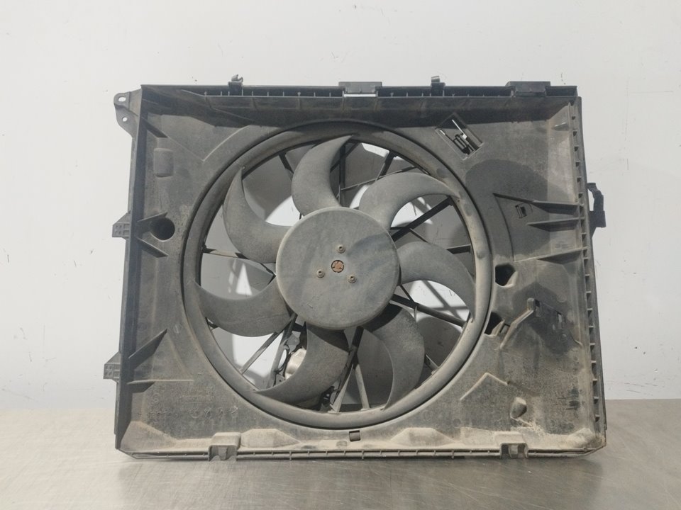 BMW 1 Series E81/E82/E87/E88 (2004-2013) Ventilateur diffuseur 25968515