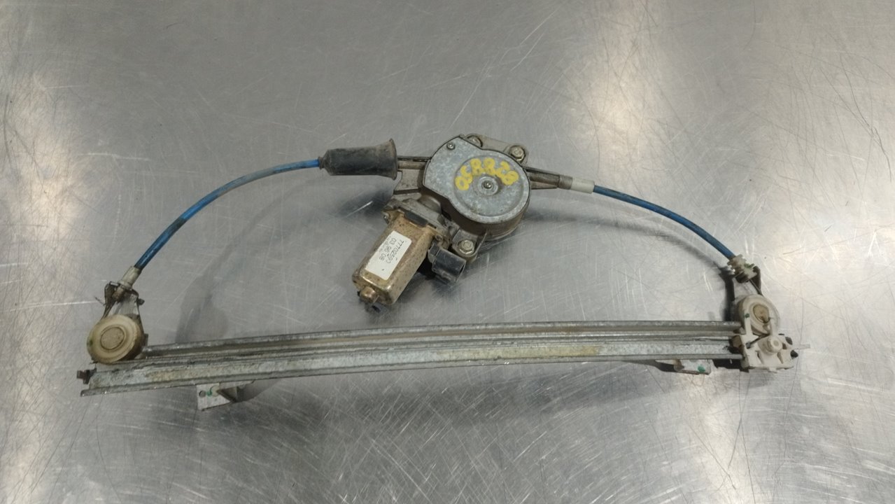 FIAT 500 2 generation (2008-2024) Front Left Door Window Regulator 777025905947485 25894602