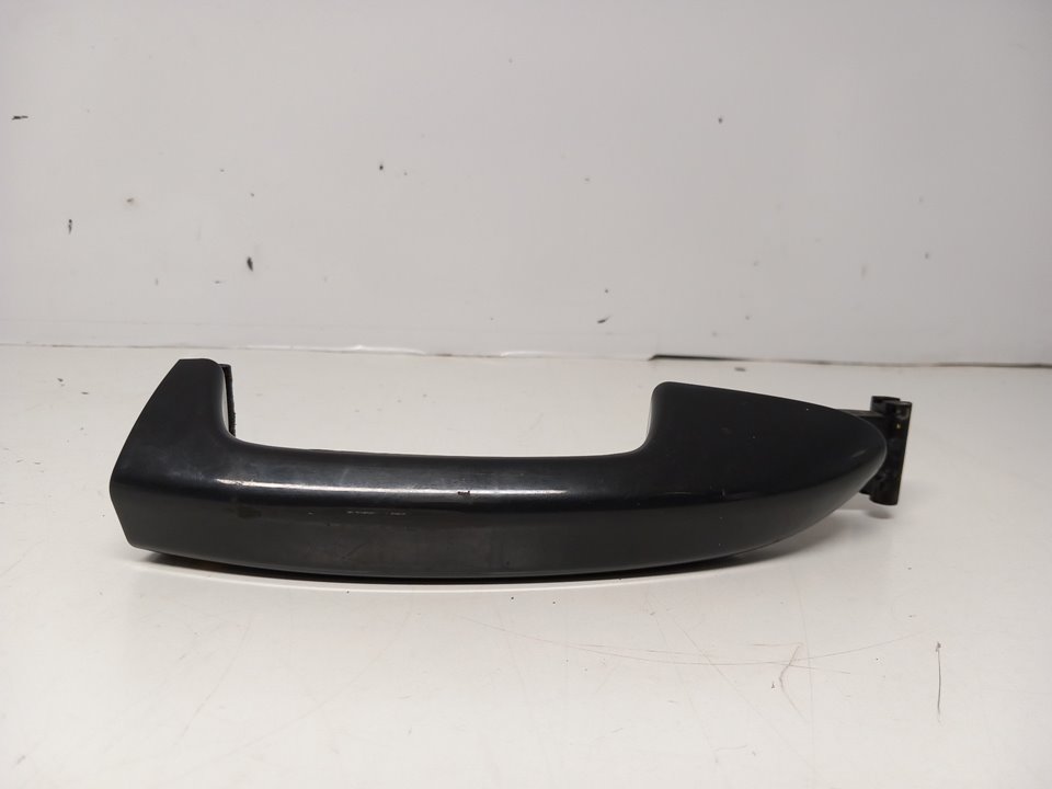 VOLKSWAGEN Passat B7 (2010-2015) Front Right Door Exterior Handle 3C0837210 24910742