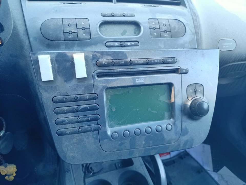 SEAT Toledo 3 generation (2004-2010) Music Player Without GPS 24912979