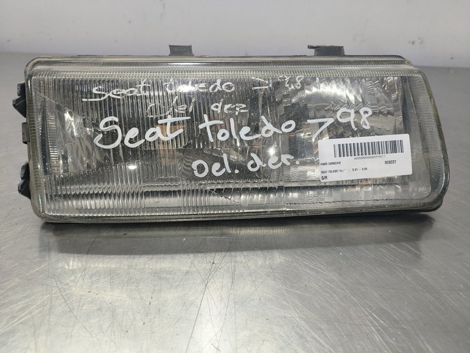 SEAT Toledo 1 generation (1991-1999) Front Right Headlight 25897163