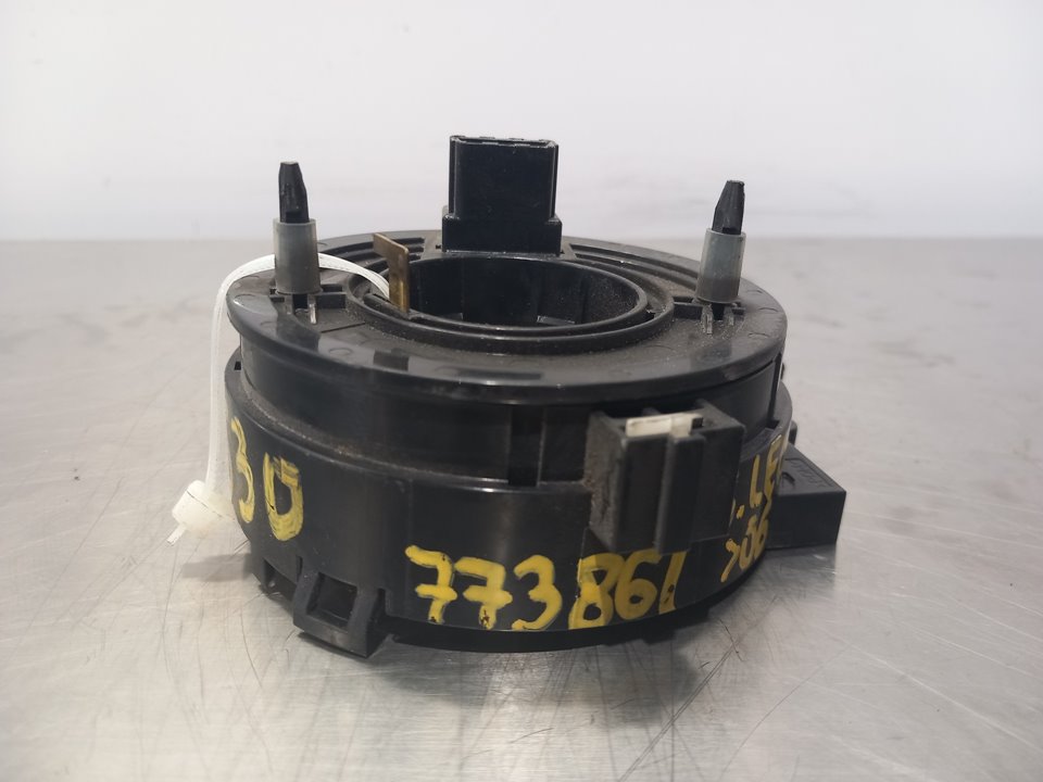 SEAT Leon 2 generation (2005-2012) Steering Wheel Slip Ring Squib 1K0959653C 24920833