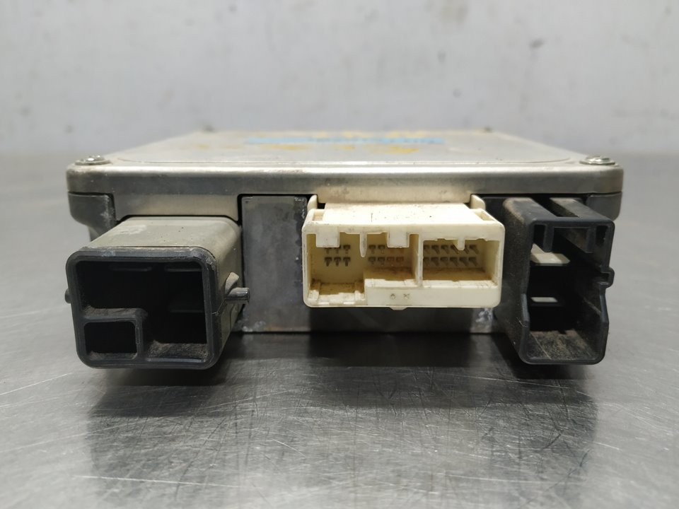 Módulo electronico 2AD 8965042040 de Toyota Rav 4 iii (_a3_) 2008-2013 136 CV - pieza usada