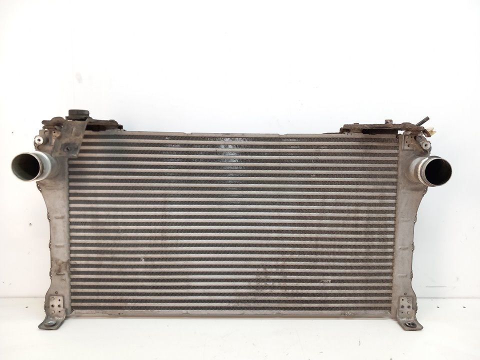 TOYOTA Avensis T27 Radiateur de refroidisseur intermédiaire JD1271003521 22743534