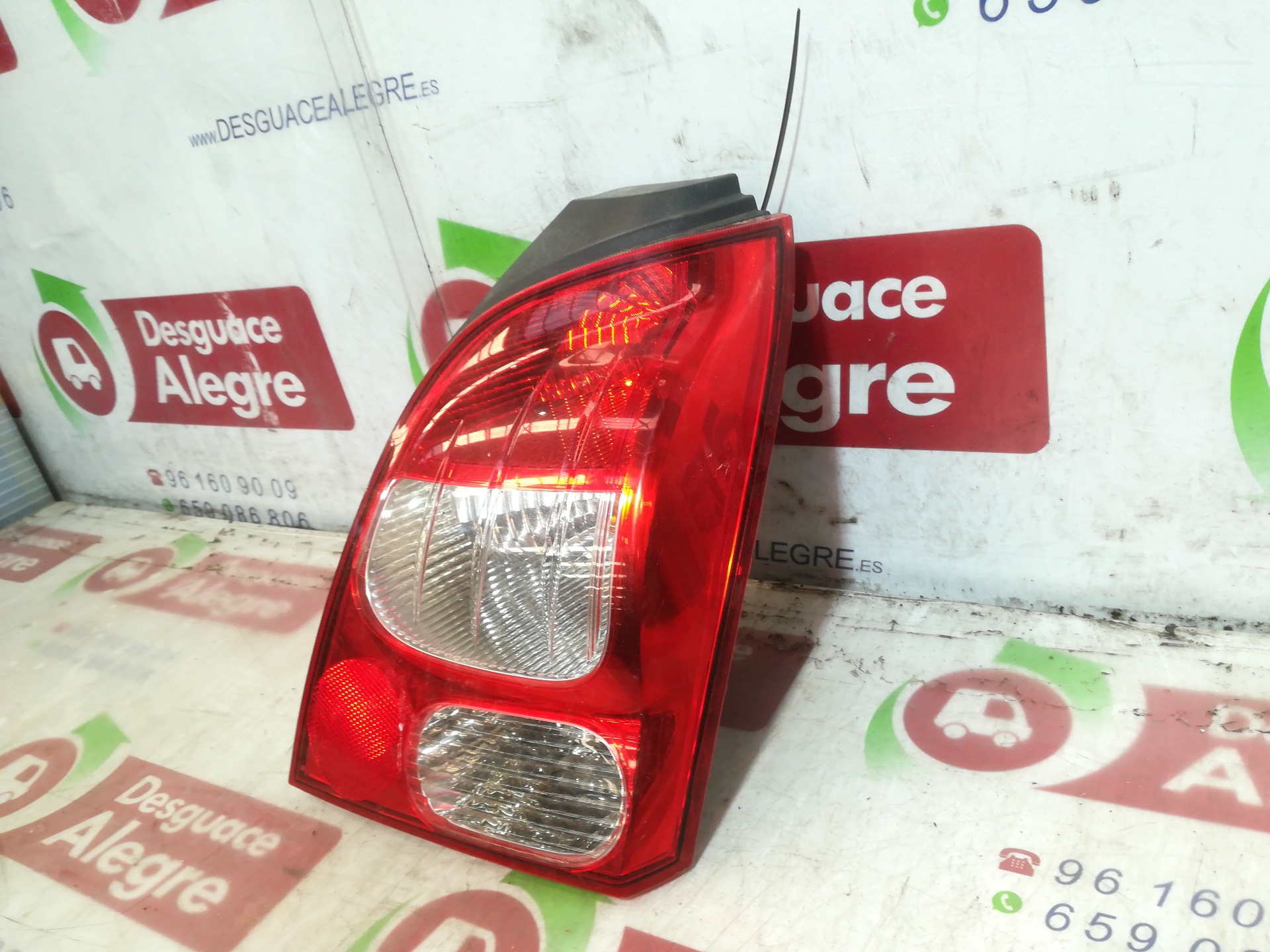 RENAULT Twingo 2 generation (2007-2014) Rear Right Taillight Lamp 965542 24812116