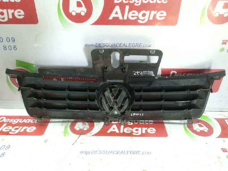 VOLKSWAGEN Polo 4 generation (2001-2009) Radiator Grille 6Q0853651C 24794875