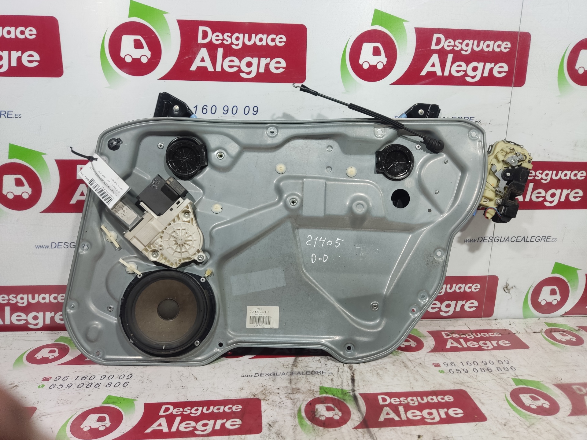 SEAT Ibiza 3 generation (2002-2008) Jobb első ajtó ablakemelője 6L2959801 24812833