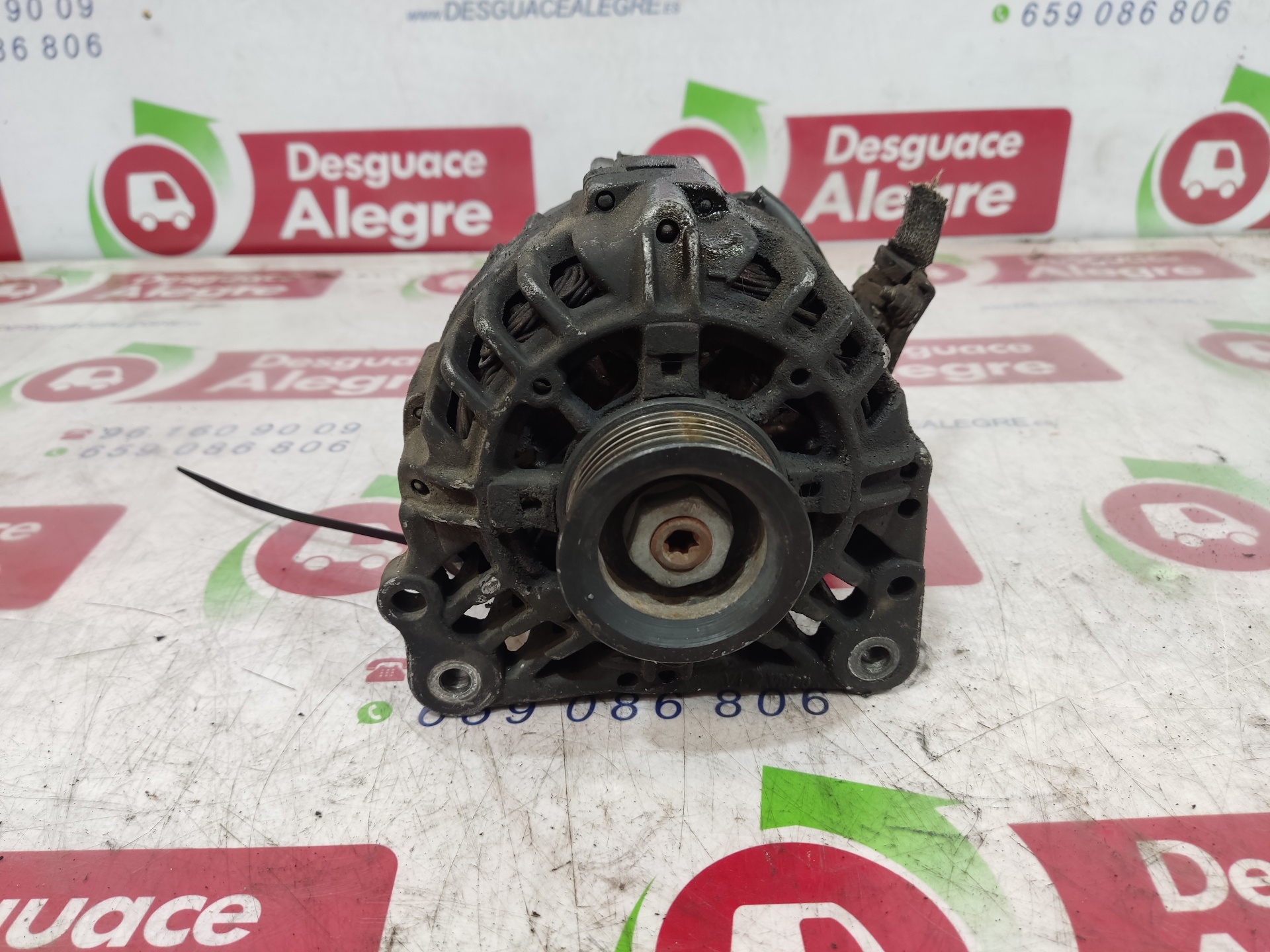 SEAT Ibiza 3 generation (2002-2008) Alternator 03D903025E 24813450