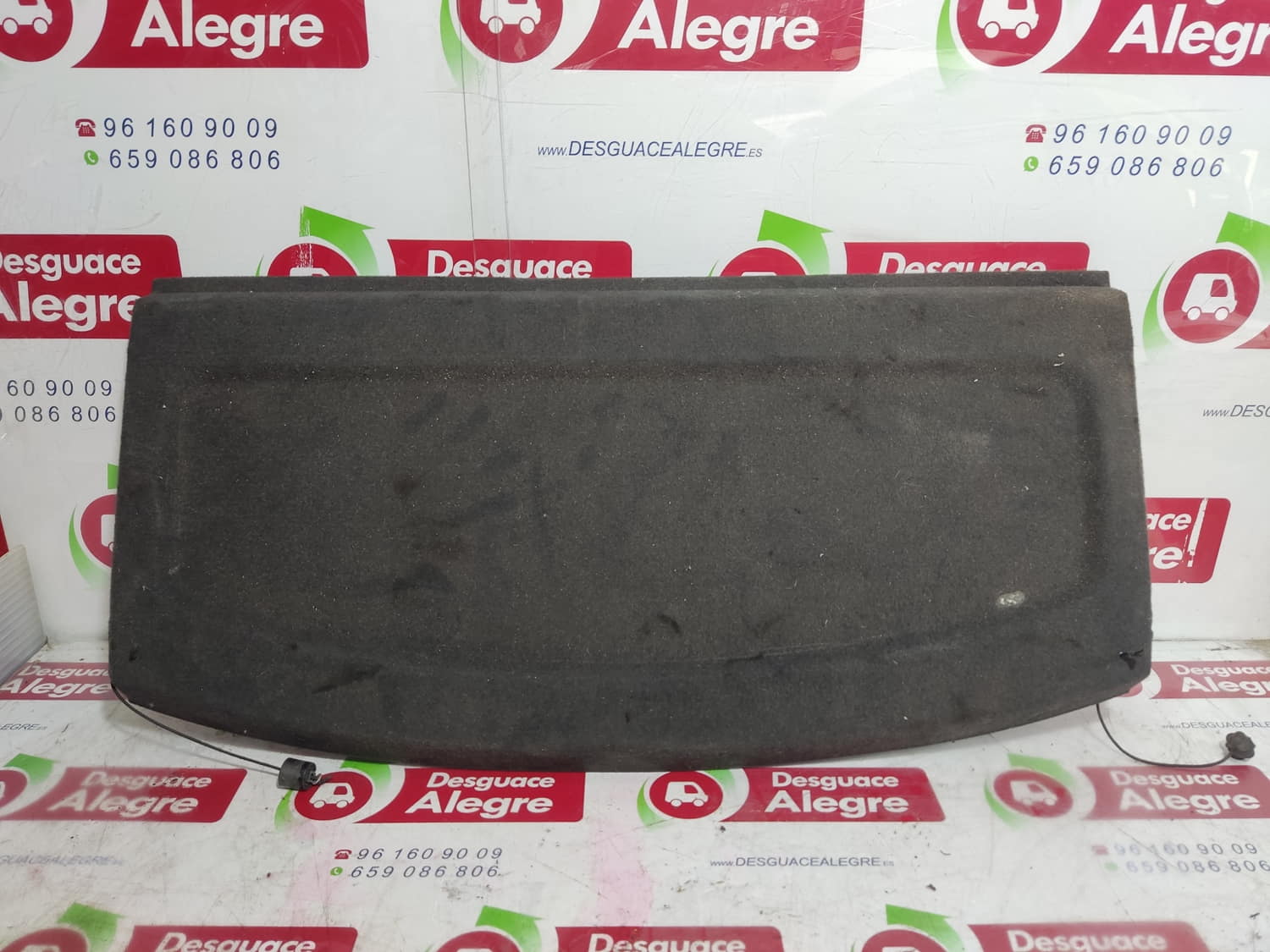 VOLKSWAGEN Golf 5 generation (2003-2009) Bagažinės palangė 1K6867769 24799637