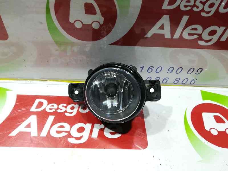 RENAULT Clio 3 generation (2005-2012) Противотуманка бампера передняя правая 89210438 24791521