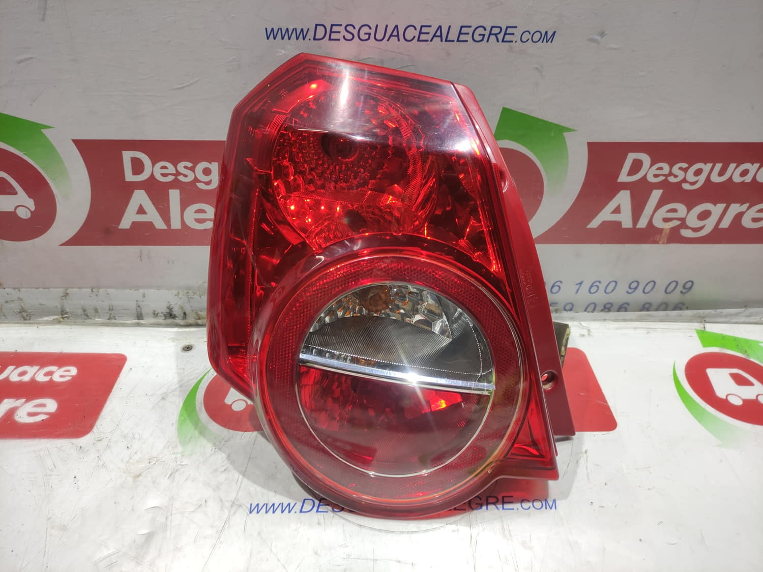 CHEVROLET Aveo T200 (2003-2012) Rear Left Taillight 24800422