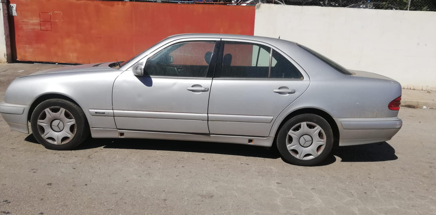 MERCEDES-BENZ E-Class W210 (1995-2002) Турбокомпресор A6130960499 24805208