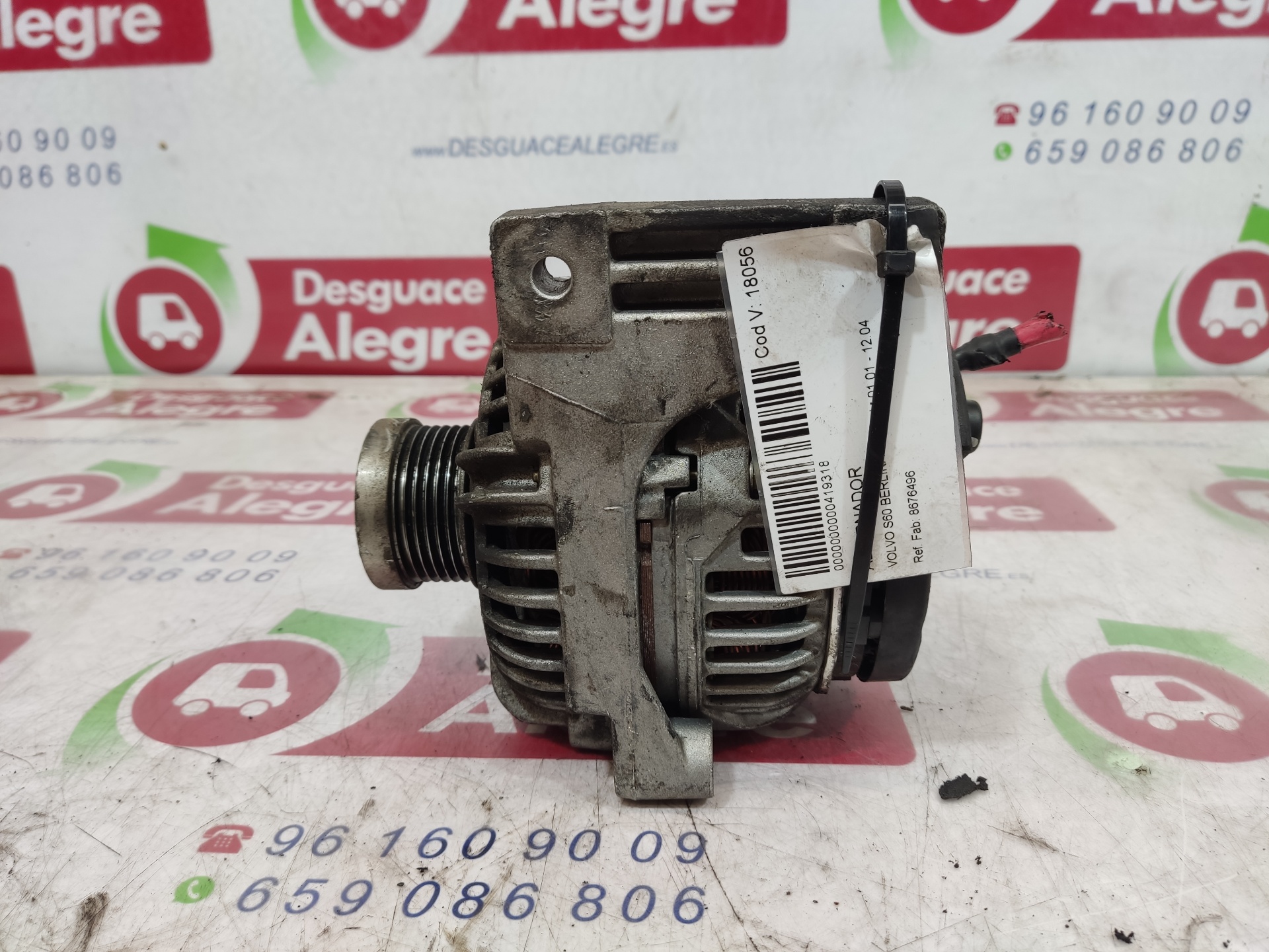 VOLVO S60 1 generation (2000-2009) Alternator 8676496 24813428