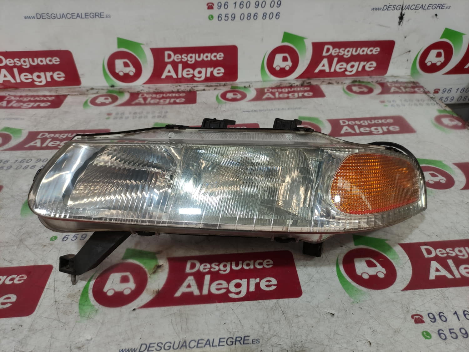 ROVER 400 1 generation (HH-R) (1995-2000) Front Left Headlight 54532732 24804822
