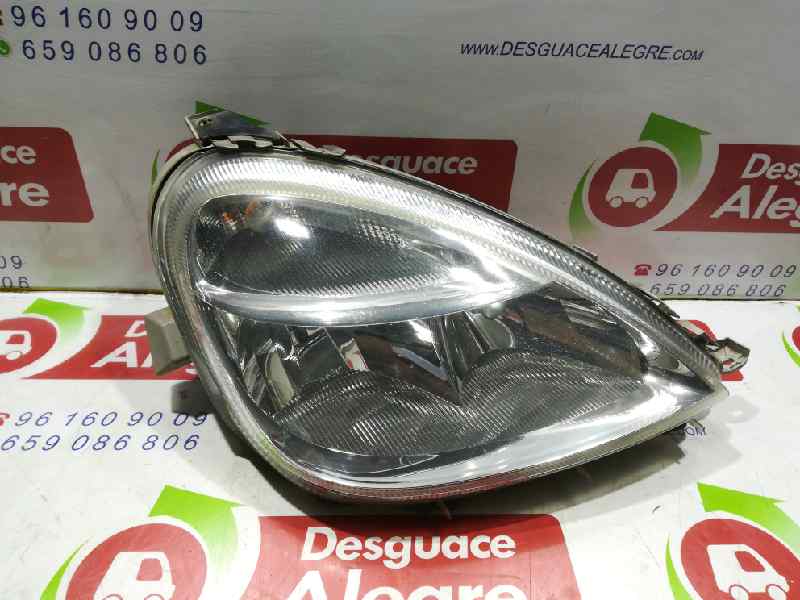 VAUXHALL A-Class W168 (1997-2004) Front Right Headlight A1688201861 24790715