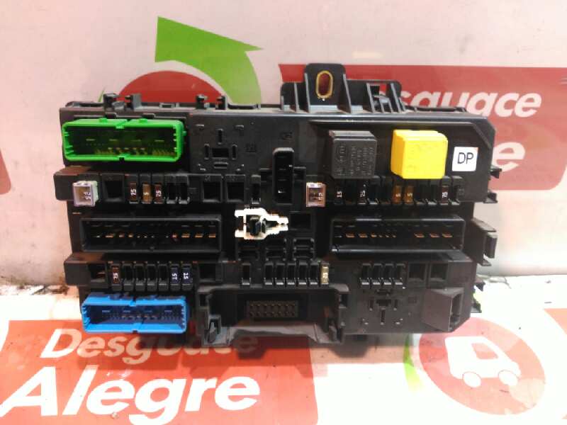 OPEL Astra H (2004-2014) Fuse Box 13181278 24790623