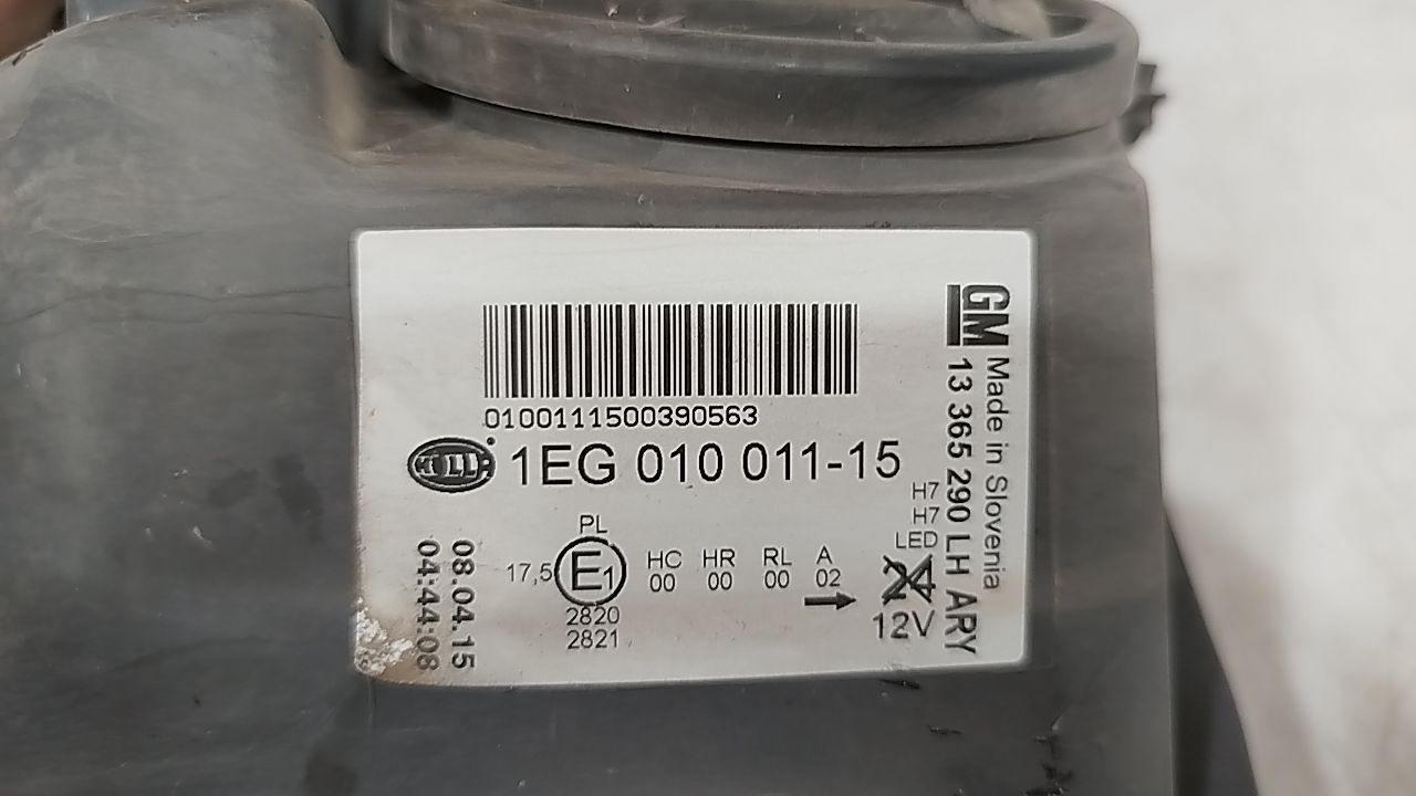 Faro izquierdo 13365290 de Opel Astra j sedán 2012-2015 110 CV - pieza usada