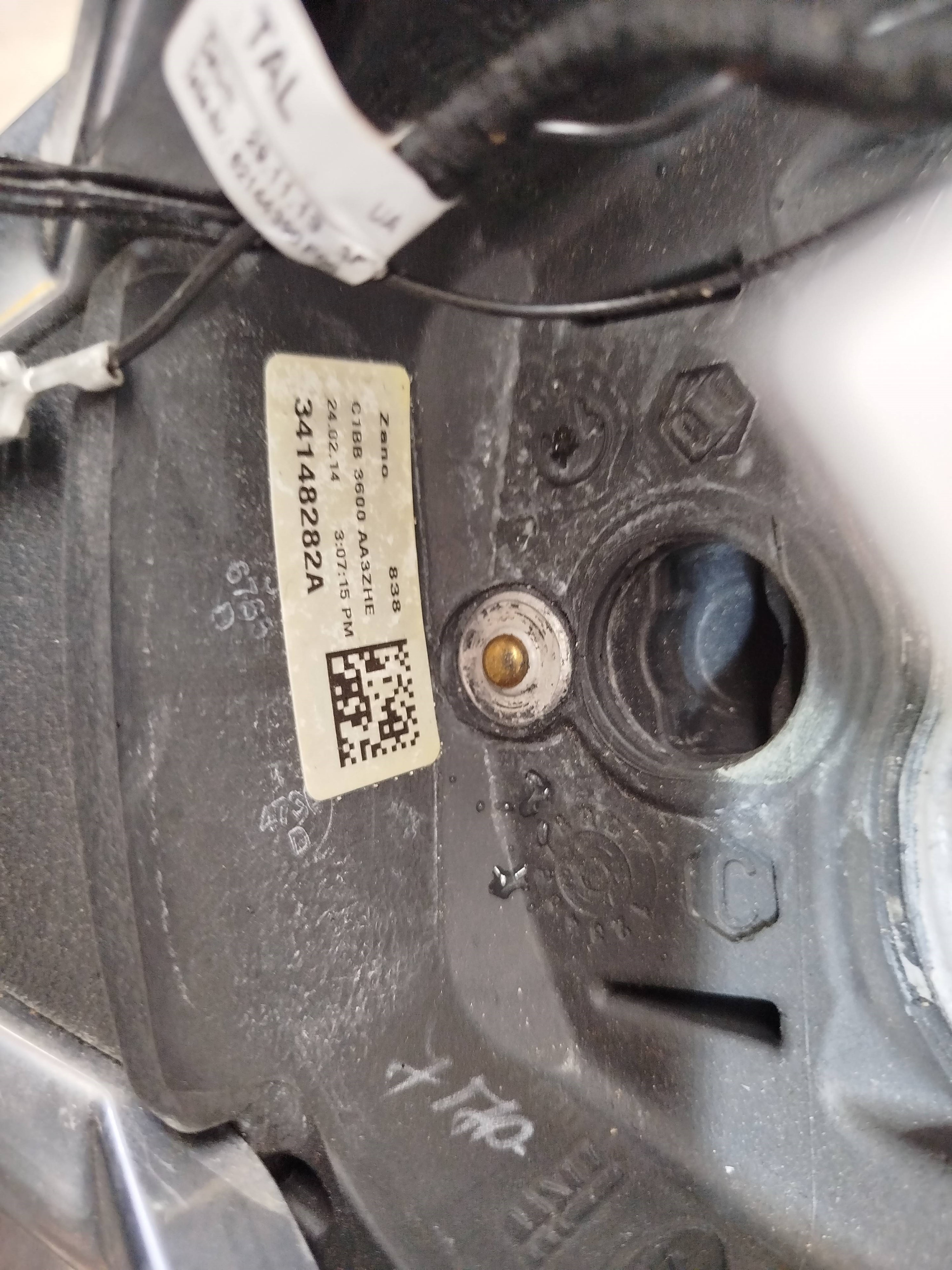 HYUNDAI Fiesta 5 generation (2001-2010) Ohjauspyörä 34148282A 24859661