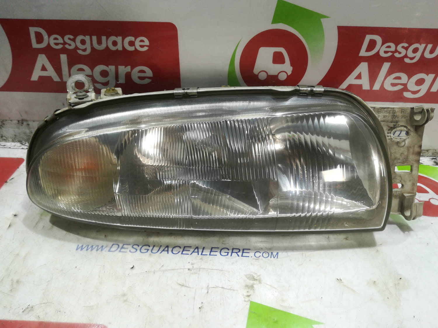 FORD Fiesta 4 generation (1996-2002) Front Right Headlight 24799670