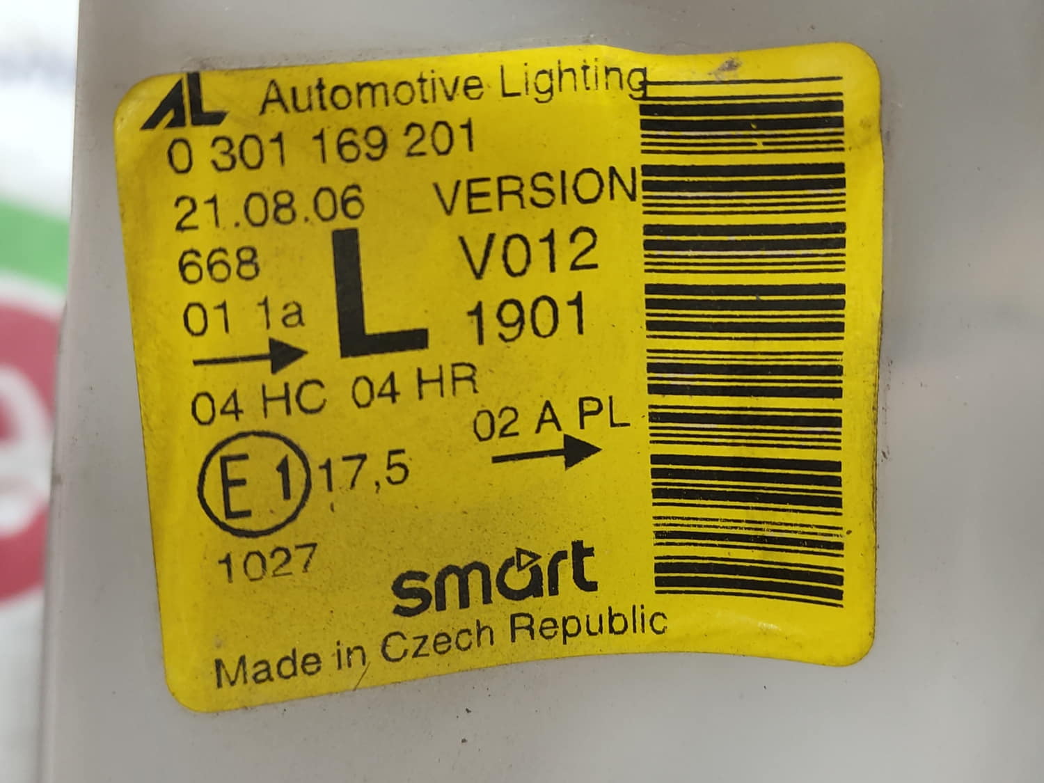 SMART Front Left Headlight 0301169201 24801719