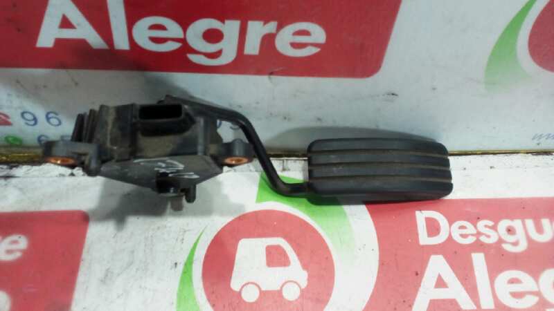 RENAULT Kangoo 2 generation (2007-2021) Throttle Pedal 8200436864 24791123