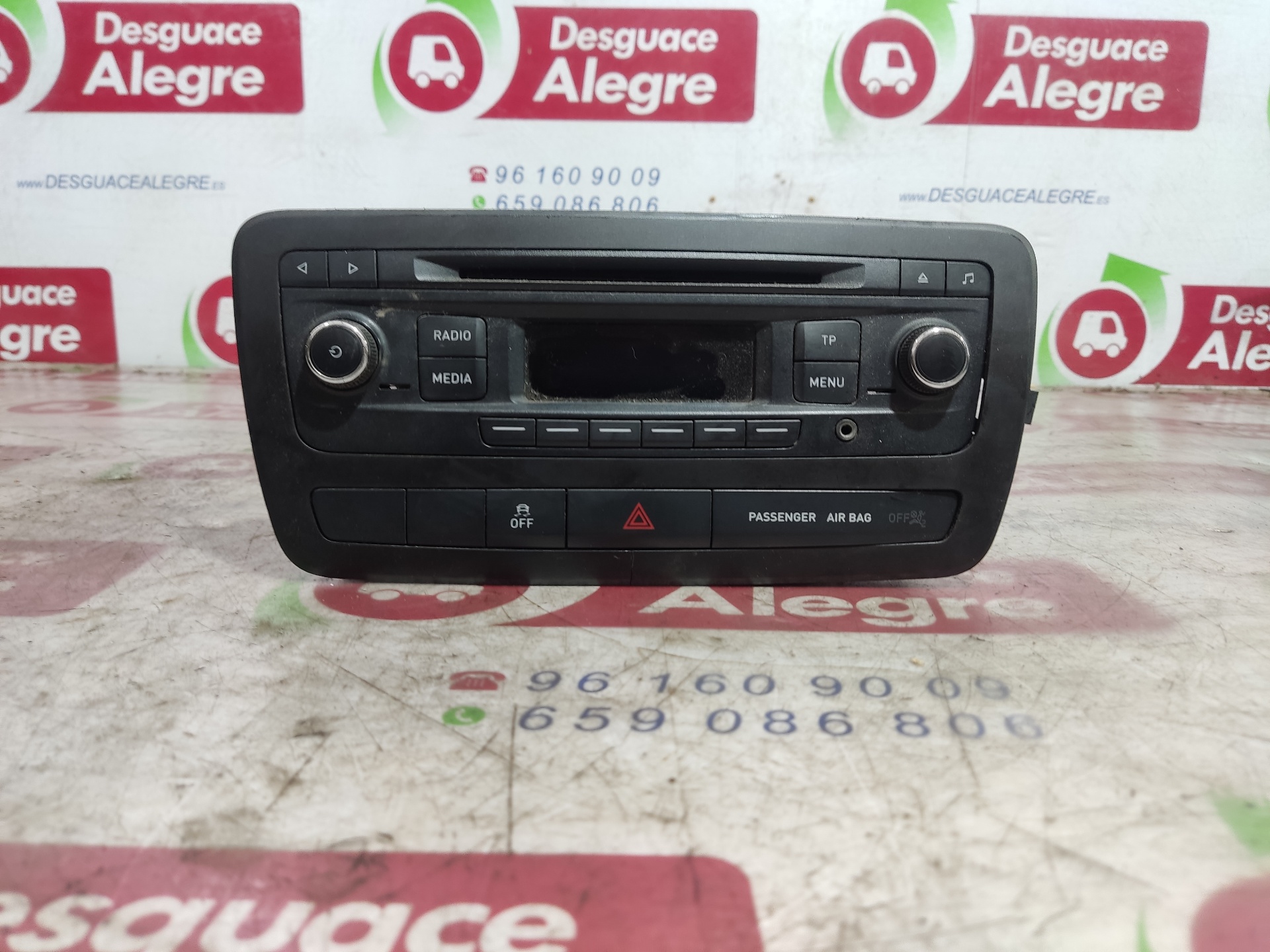 SEAT Ibiza 4 generation (2008-2017) Music Player Without GPS 6J0035156 24814184