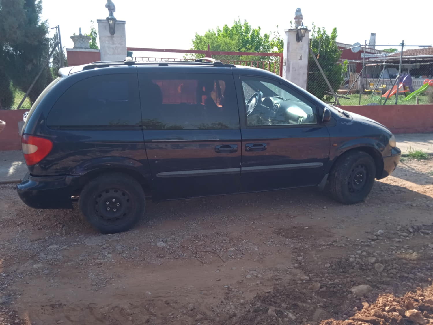 CHRYSLER Voyager 4 generation (2001-2007) Kreisās puses bīdāmās durvis 24802991