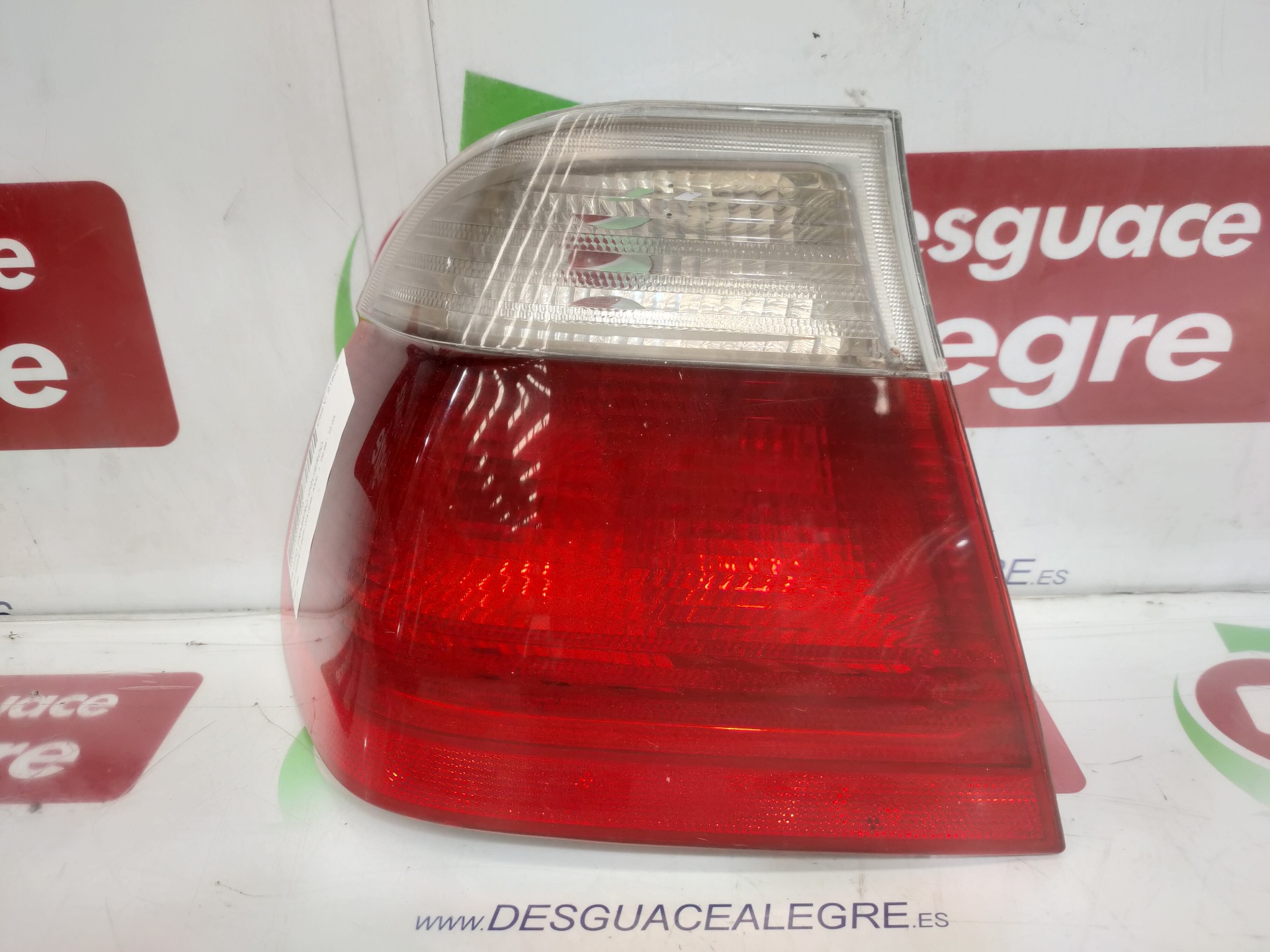 BMW 3 Series E46 (1997-2006) Rear Left Taillight 24808670