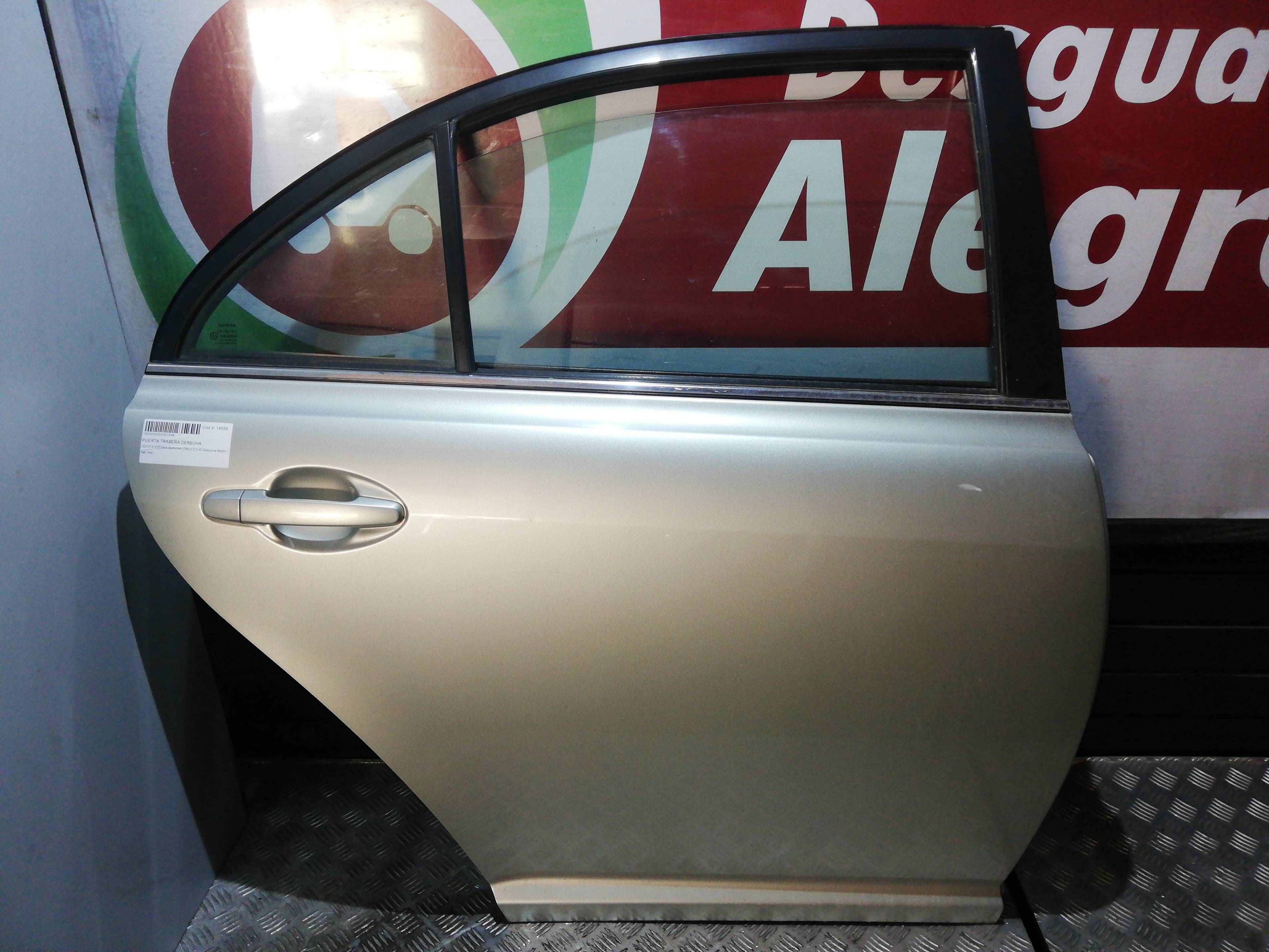 TOYOTA Avensis 2 generation (2002-2009) Galinės dešinės durys 24797855