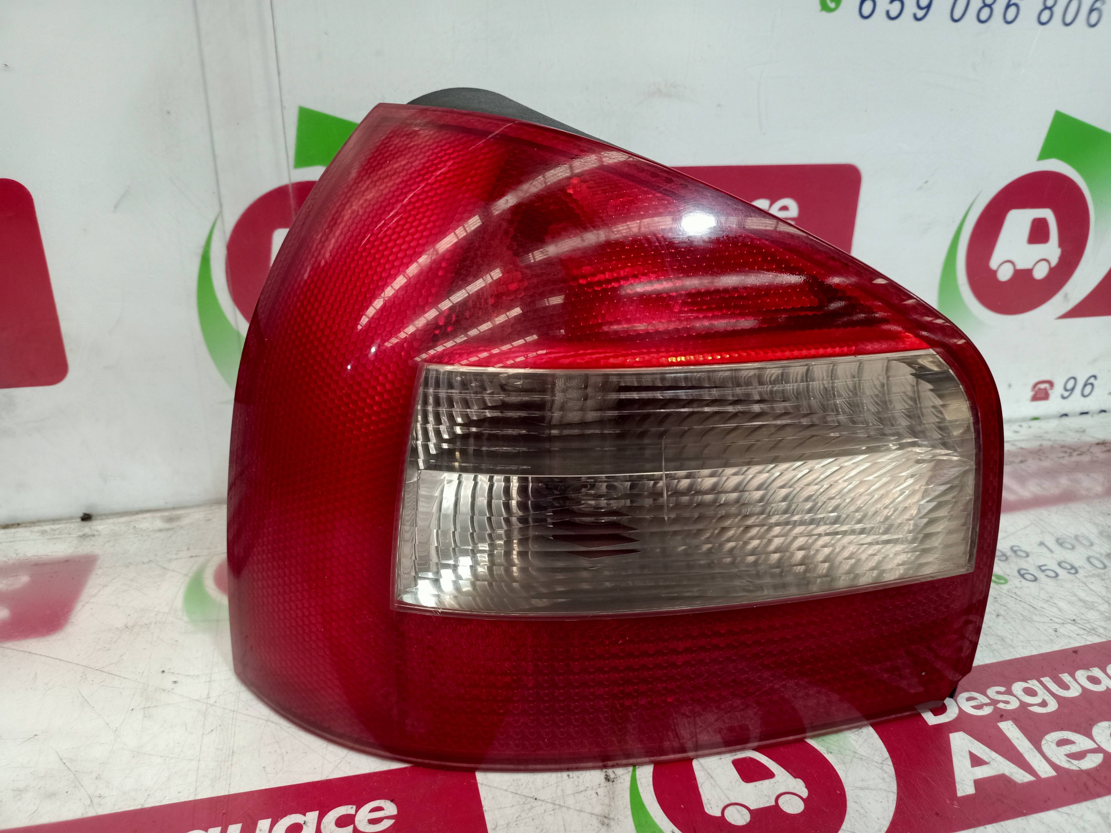 AUDI A3 8L (1996-2003) Vasen takavalo 8L0945095 24809555