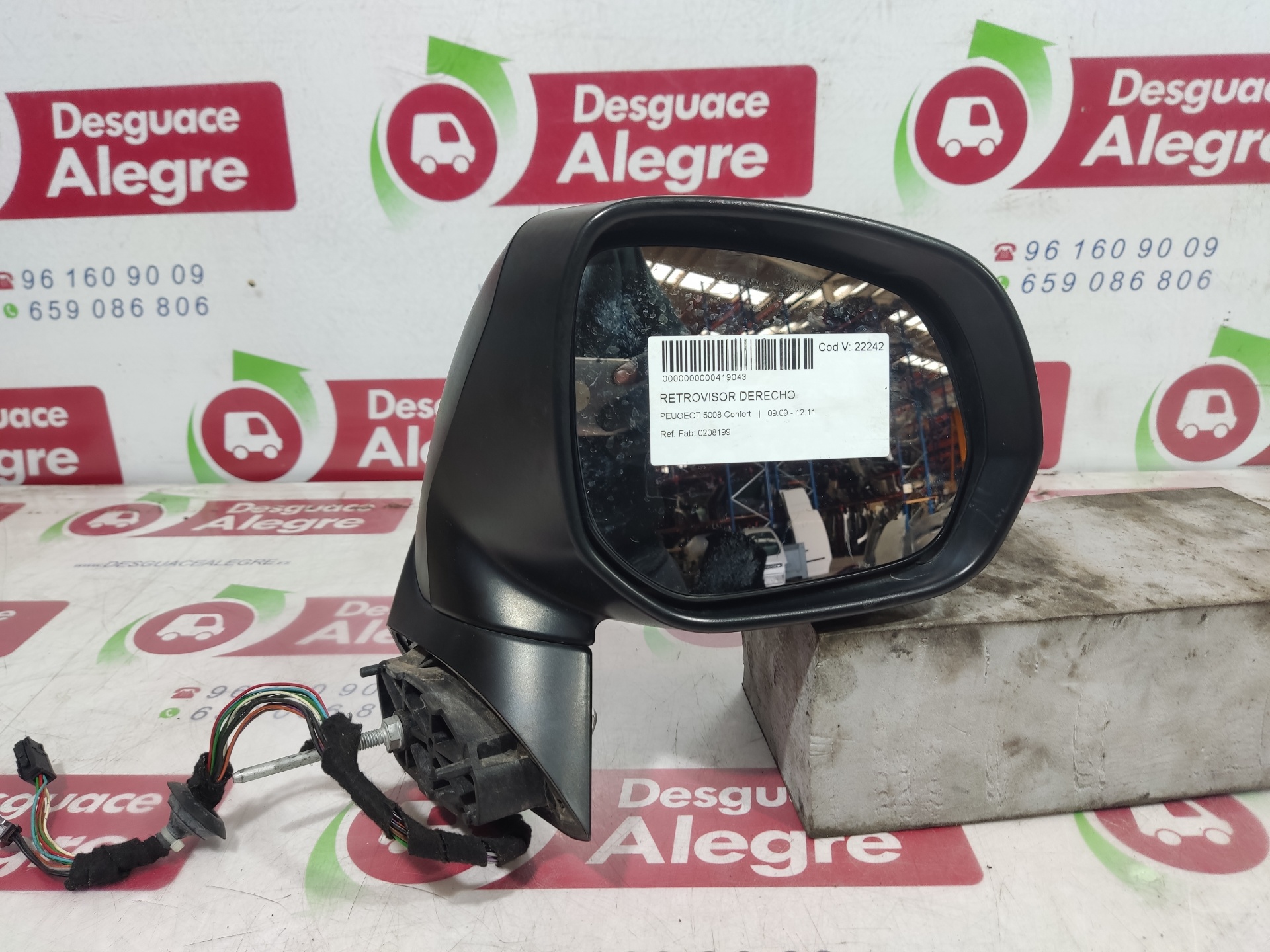 PEUGEOT 5008 1 generation (2009-2016) Right Side Wing Mirror 0208199 24859075