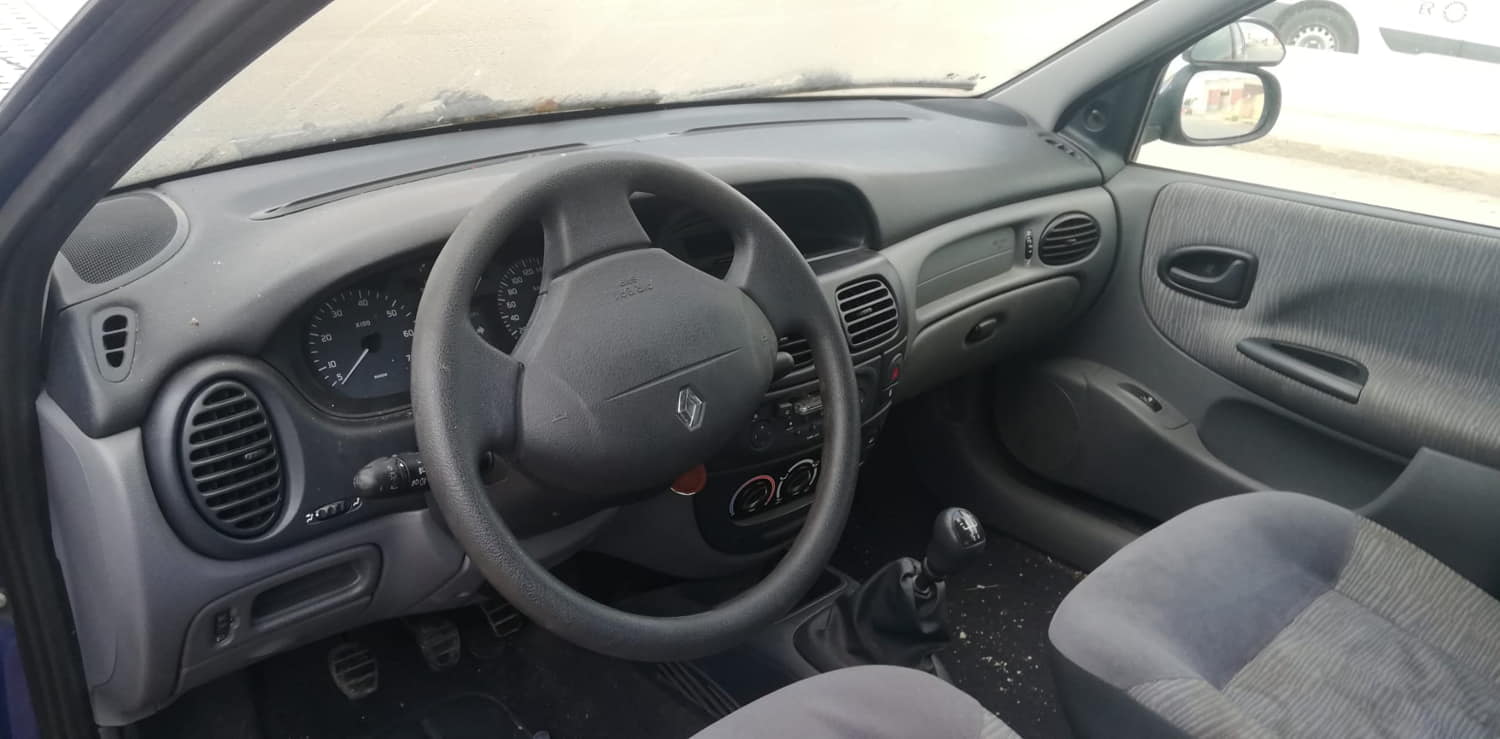 RENAULT Megane 2 generation (2002-2012) Priekinis dešinys žibintas 7700427868G 24799945