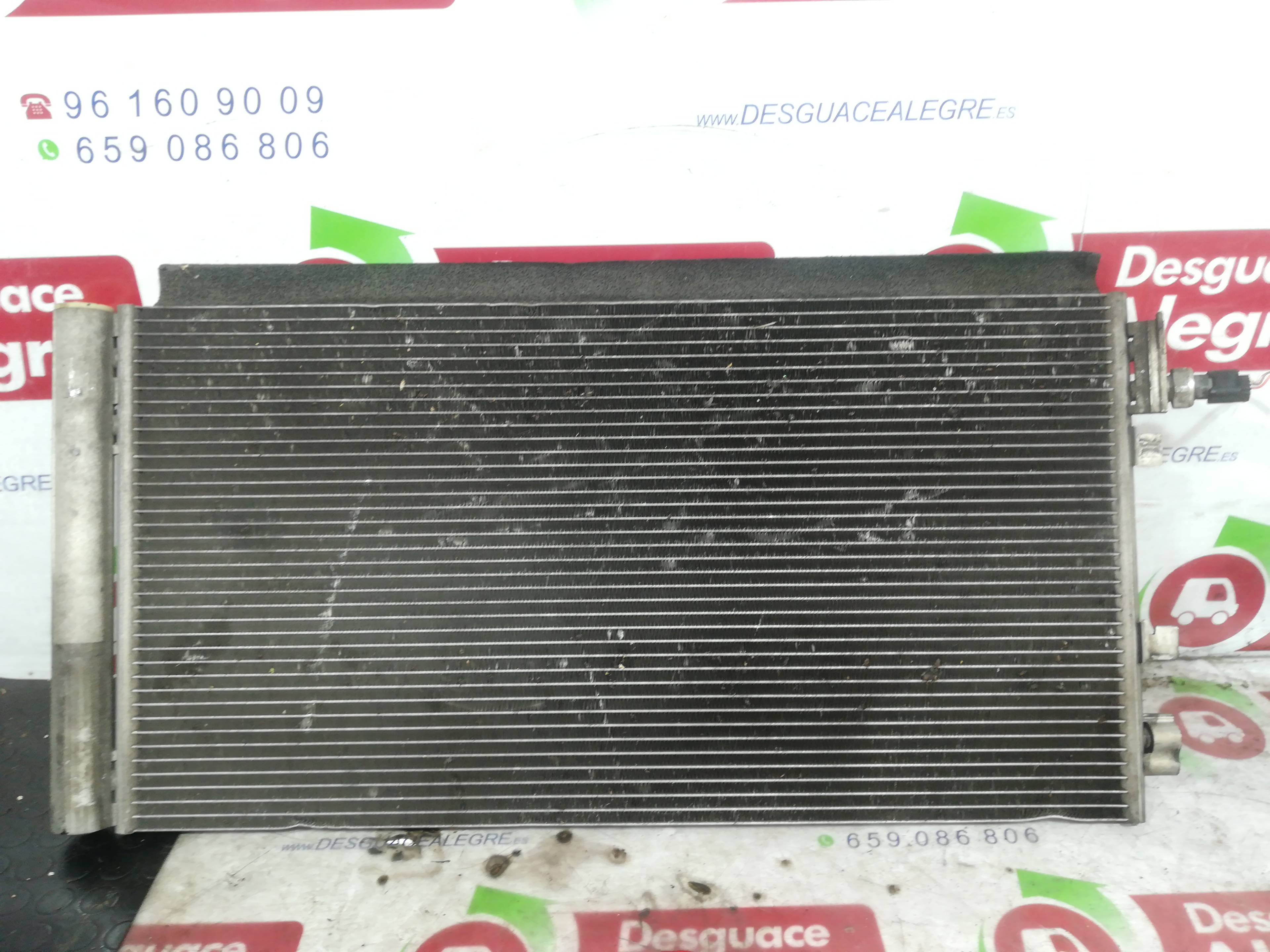 VAUXHALL Megane 3 generation (2008-2020) Air Con Radiator 921000294R 24807426