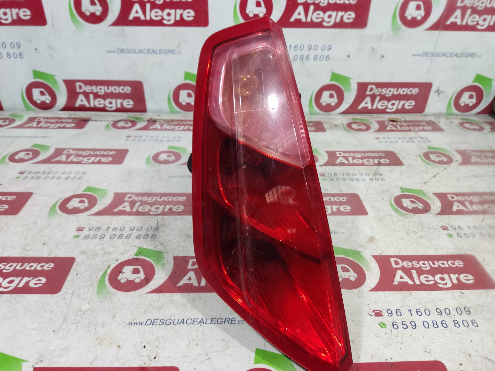 FIAT Punto 3 generation (2005-2020) Rear Left Taillight 517015890 24859389