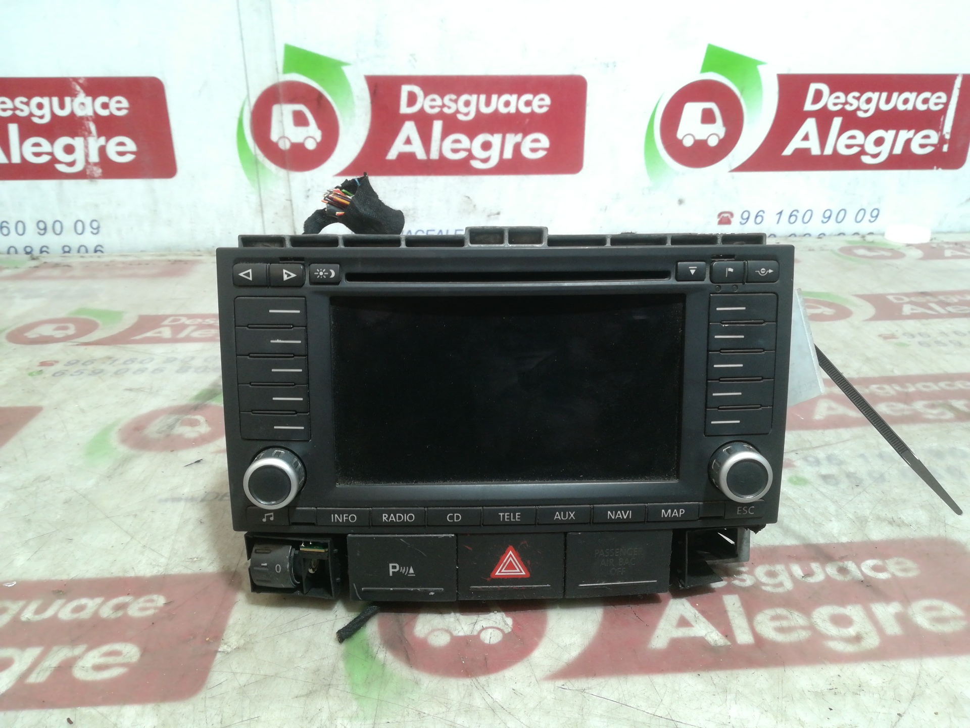 VOLKSWAGEN Touareg 1 generation (2002-2010) Αναπαραγωγή μουσικής με GPS 7L6035191N 24812082