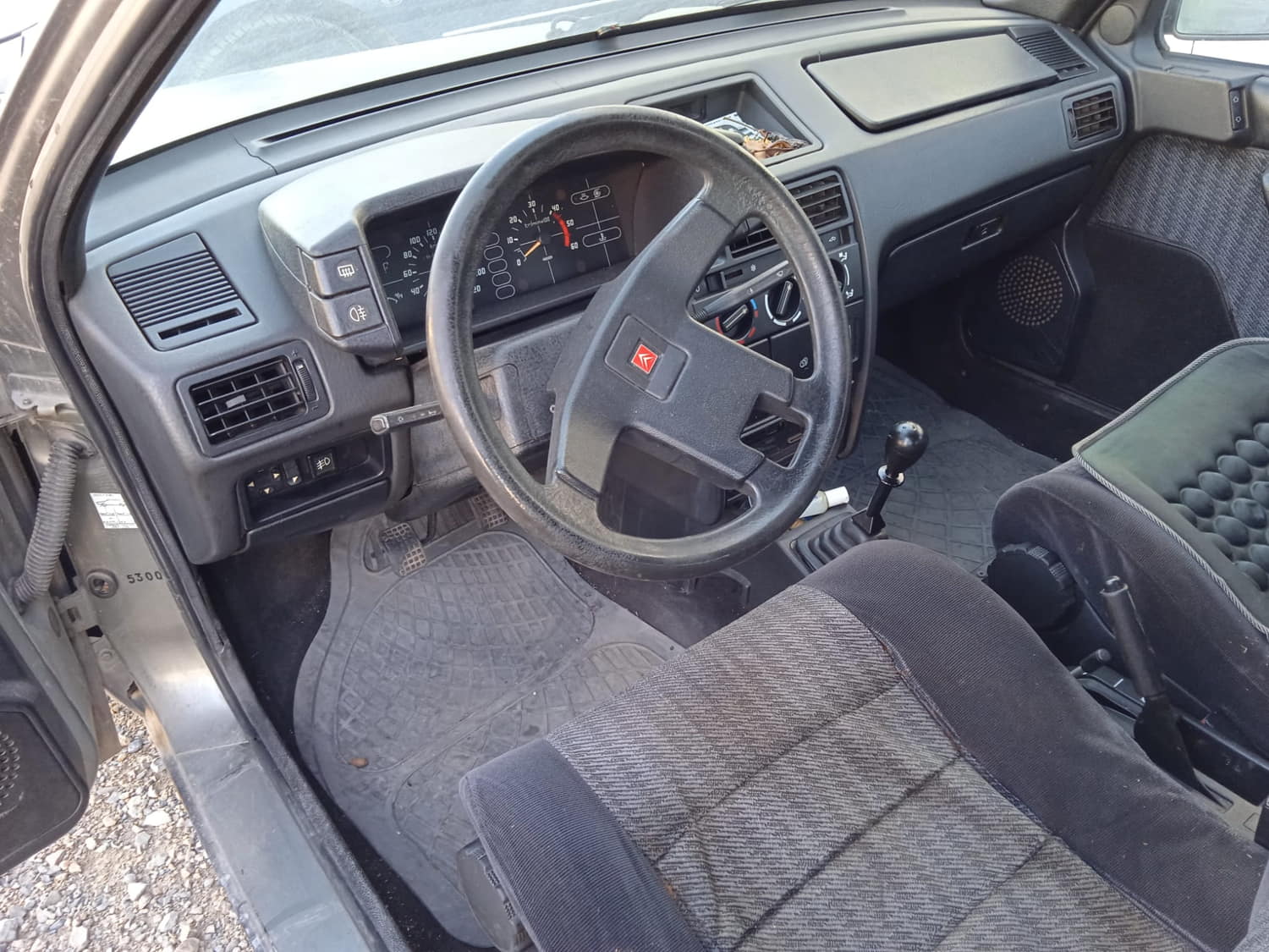 CITROËN BX 1 generation (1982-1994) Права задня фара 24801096