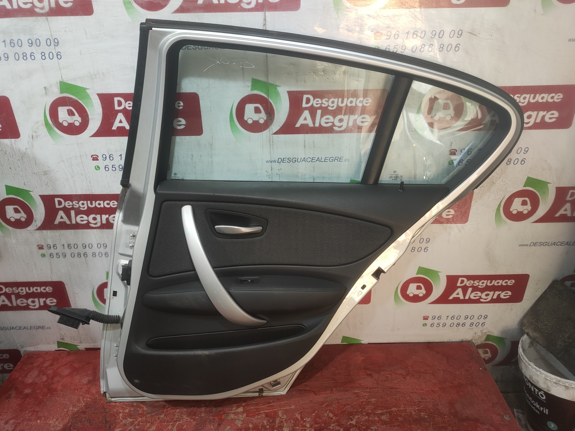 BMW 1 Series E81/E82/E87/E88 (2004-2013) Rear Right Door 24807722